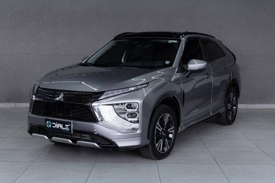 MITSUBISHI ECLIPSE CROSS 1.5 MIVEC TURBO GASOLINA HPE-S S-AWC CVT MITSUBISHI ECLIPSE CROSS 1.5 MIVEC TURBO GASOLINA HPE-S S-AWC CVT